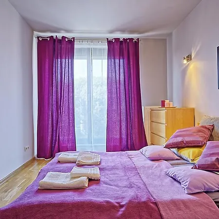 Kornelia Apartment